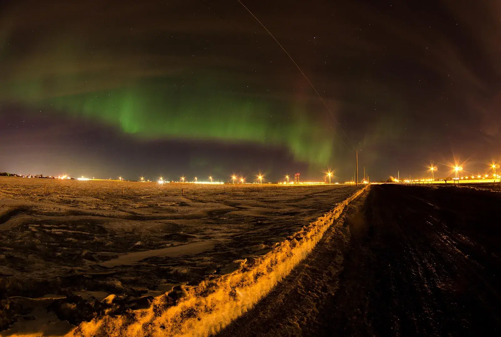 Northern lights over the fields at Balzac, north of Calgary